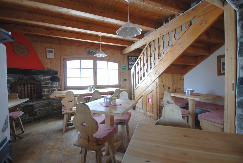Rifugio Garibaldi Hotel Paso Stelvio Exterior foto