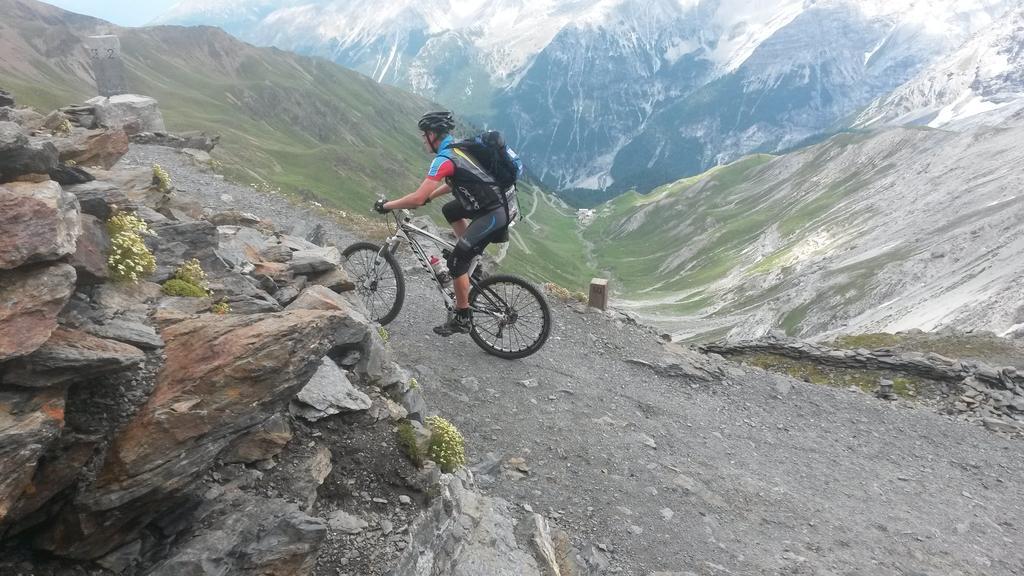 Rifugio Garibaldi Hotel Paso Stelvio Exterior foto